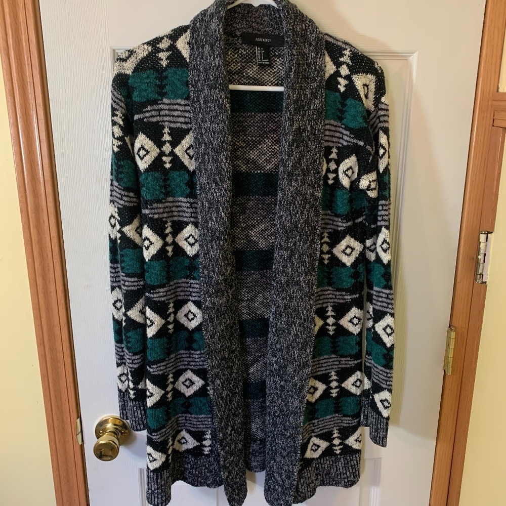 Patterned cardigan
